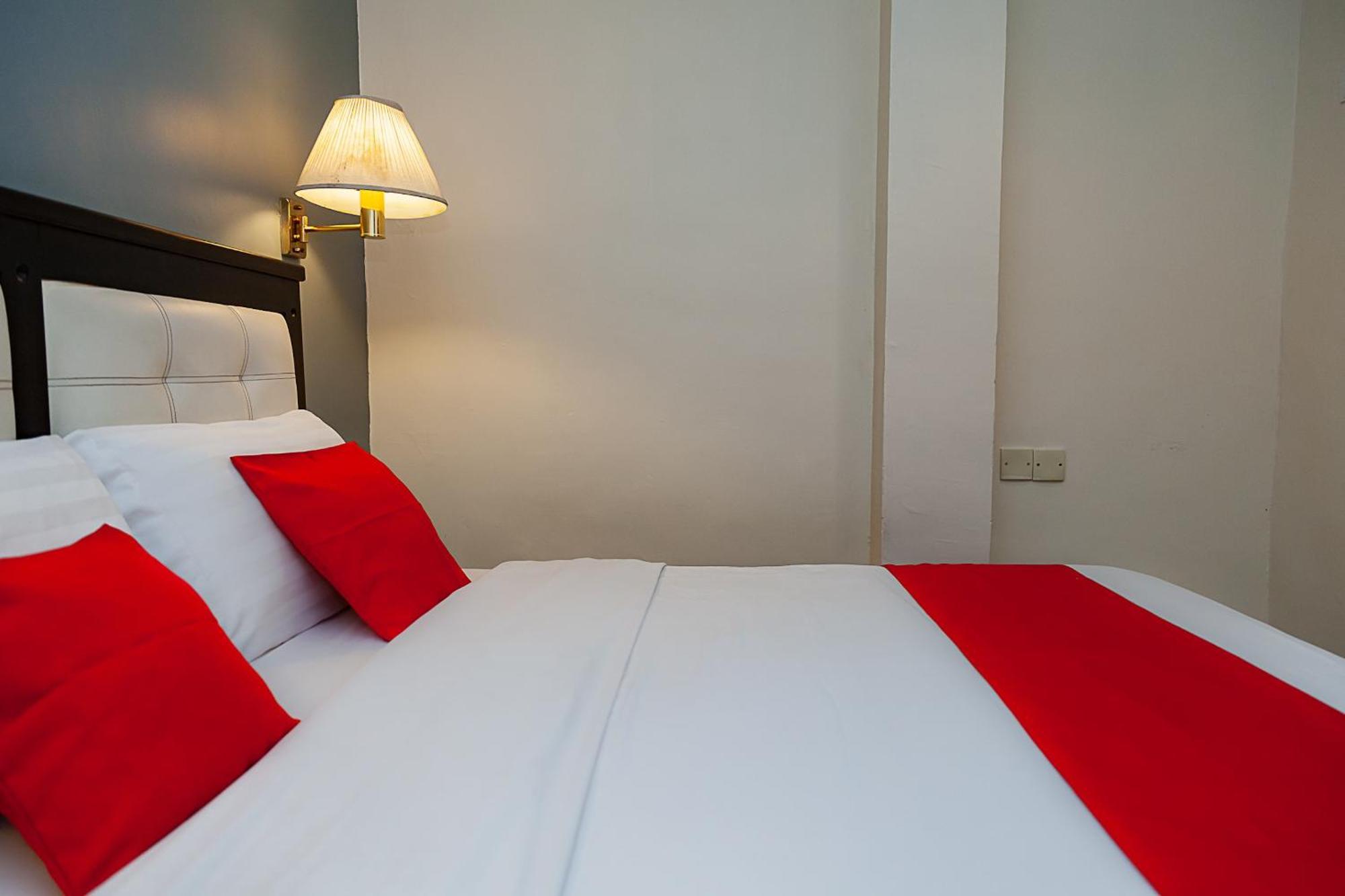 Super Oyo 90055 Mansion Inn Sibu Ngoại thất bức ảnh