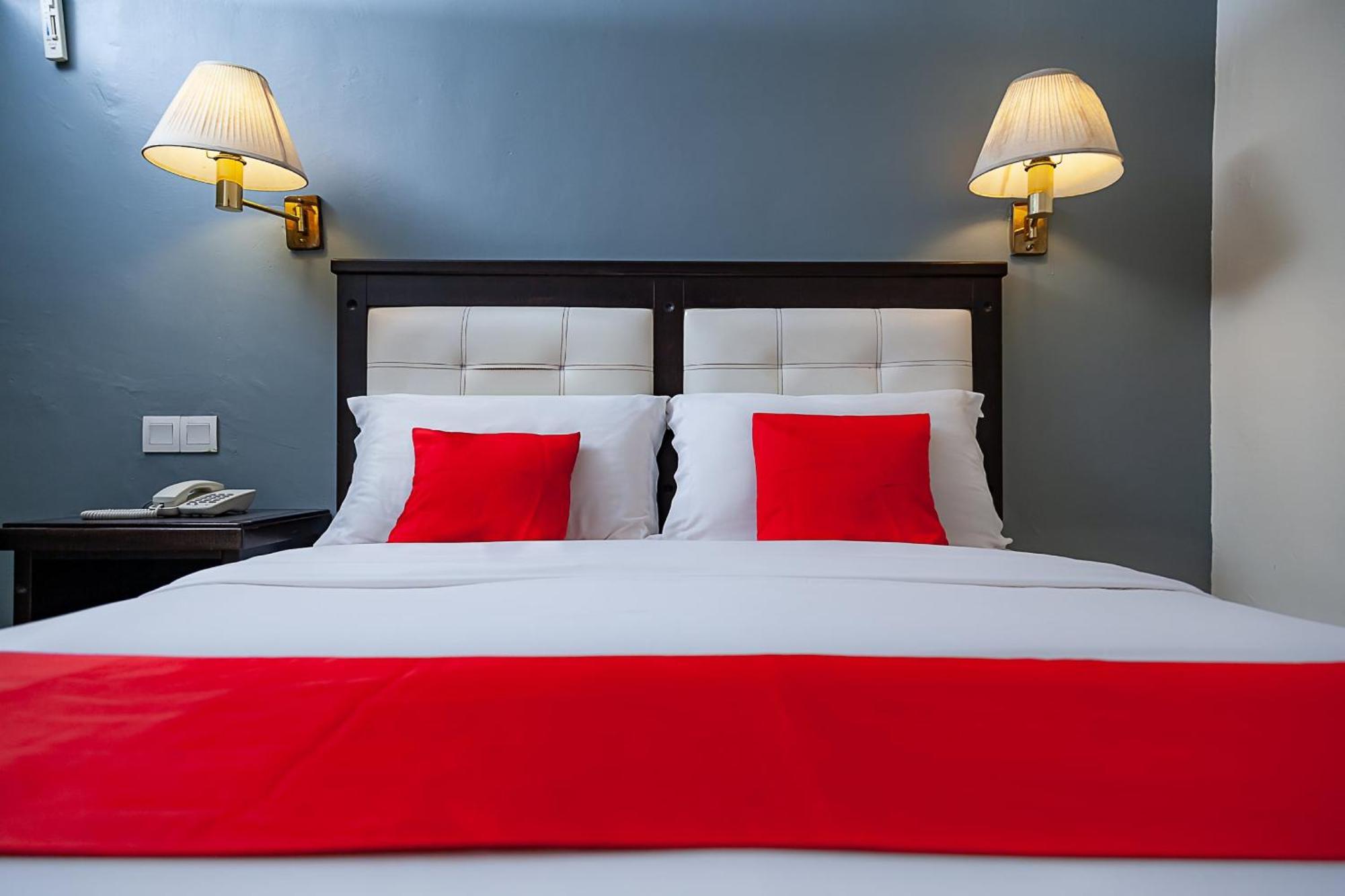 Super Oyo 90055 Mansion Inn Sibu Ngoại thất bức ảnh